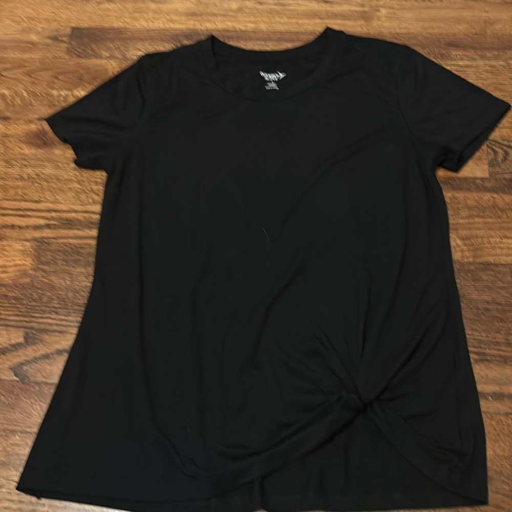 Old Navy cross knot go-dry black tee